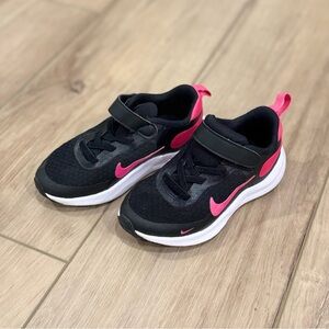 Nike Girls Revolution Black and Pink Sneakers Size 9c